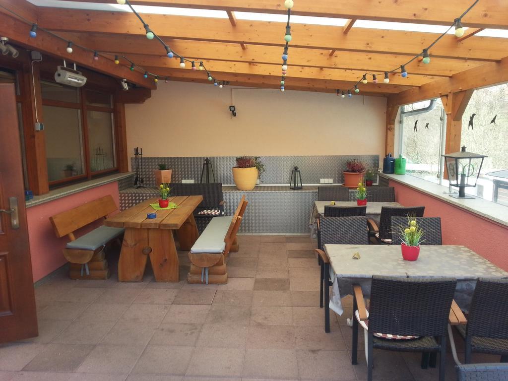 Landgasthof Lang Zum Adler Oberkalbach Екстериор снимка