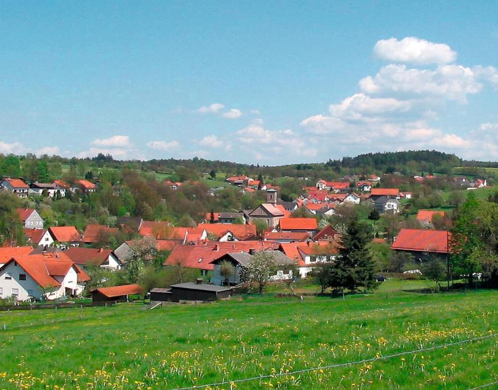 Landgasthof Lang Zum Adler Oberkalbach Екстериор снимка